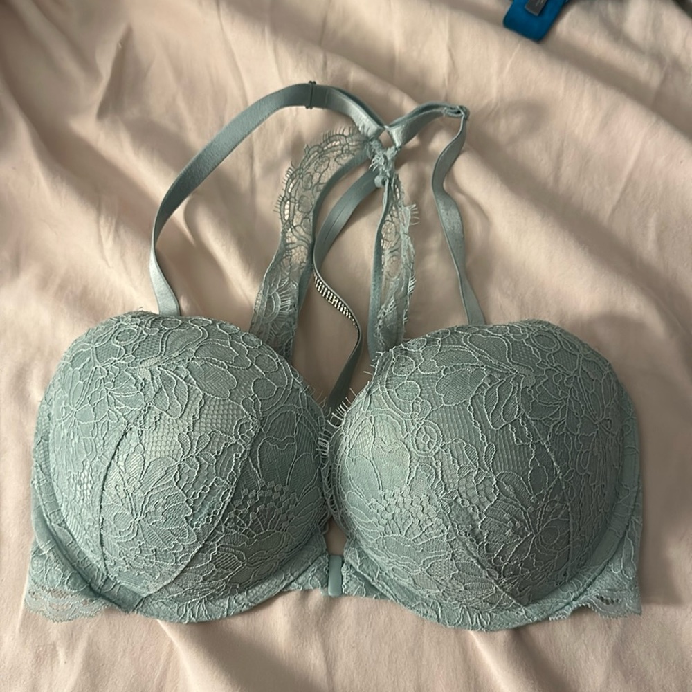 34D Victorias Secret Very Sexy Shine Strap Bra